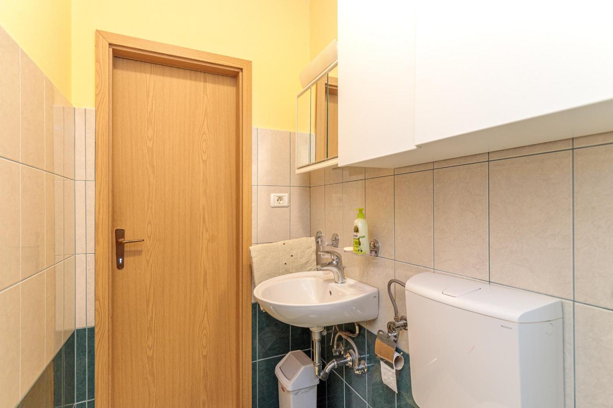Rooms Nela Hum الغرفة الصورة